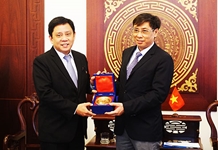 Ông Lê Đức Vinh tiếp Đại sứ Philippines