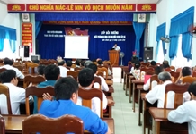 Diên Khánh: Bồi dưỡng kiến thức quốc phòng - an ninh cho gần 100 đại biểu hội đồng nhân dân cấp xã