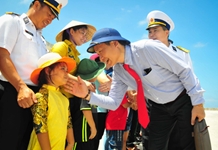 Kết thúc chuyến thăm, làm việc tại Trường Sa