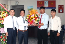 Đồng chí Trưởng  ban Tuyên giáo Tỉnh ủy thăm các cơ quan báo chí