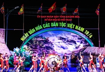 Dấu ấn nghệ thuật quần chúng
