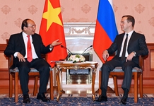 Thủ tướng Nguyễn Xuân Phúc hội đàm với Thủ tướng Liên bang Nga