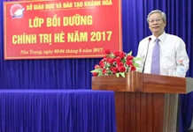 Bồi dưỡng chính trị hè năm 2017 cho đội ngũ cán bộ chủ chốt ngành Giáo dục - Đào tạo tỉnh