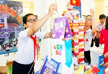 Hội thi xếp sách nghệ thuật: Gắn kết người đọc với sách