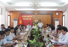 Làm việc với UBND tỉnh về chính sách giảm nghèo và dạy nghề