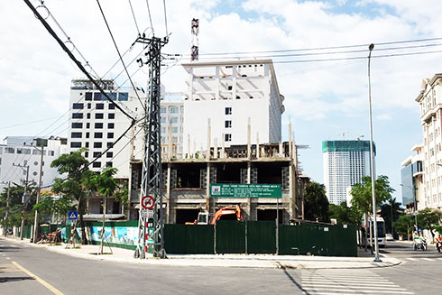 Nha Trang: Dành "đất vàng" cho trường học