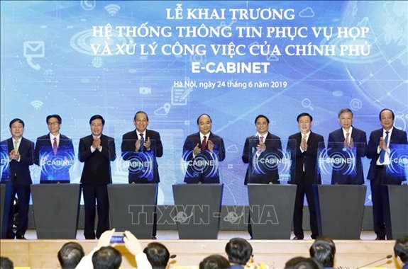Khai trương hệ thống thông tin phục vụ họp và xử lý công việc của Chính phủ
