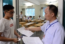 Những vật dụng thí sinh được và không được mang vào phòng thi