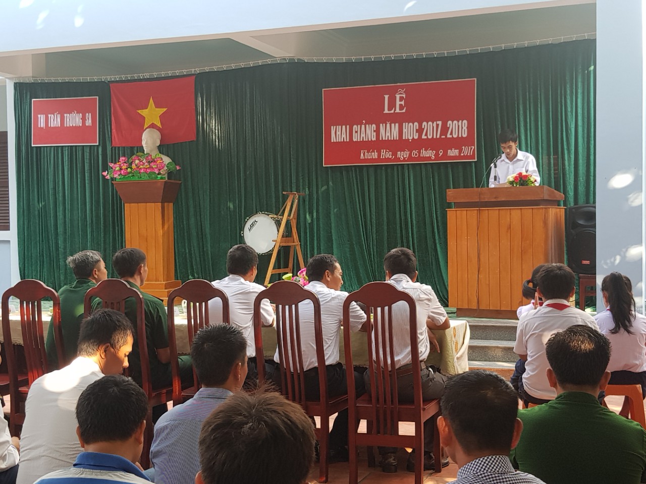 Khai giảng năm học mới tại huyện đảo Trường Sa