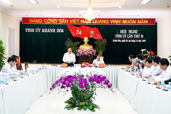 Bế mạc Hội nghị Tỉnh ủy Khánh Hòa lần thứ 18