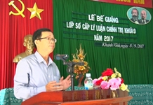 Trung tâm bồi dưỡng chính trị huyện Khánh Vĩnh: 53 học viên Khóa 9/2017 được cấp bằng Sơ cấp lý luận chính trị