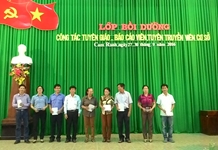 Cam Ranh: Tổ chức lớp bồi dưỡng nghiệp vụ công tác Tuyên giáo – Báo cáo viên, tuyên truyền viên cơ sở năm 2016.