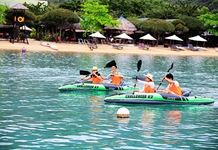 11 tháng, đón hơn 6,5 triệu lượt khách