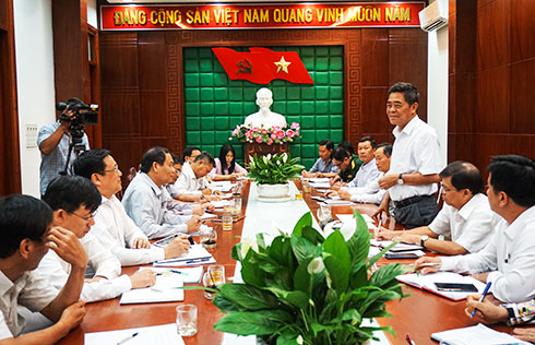 Thường trực Tỉnh ủy Khánh Hòa: Giao ban quý I các huyện, thị, thành ủy và 2 đảng ủy khối