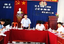 Làm việc tại huyện Cam Lâm