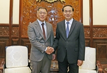 Chủ tịch nước Trần Đại Quang tiếp Phó Chủ tịch Tập đoàn Hyundai Motor (Hàn Quốc)