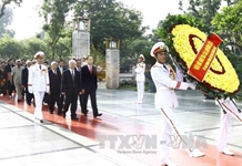 Lãnh đạo Đảng, Nhà nước viếng Lăng Bác nhân kỷ niệm 72 năm Quốc khánh 2/9