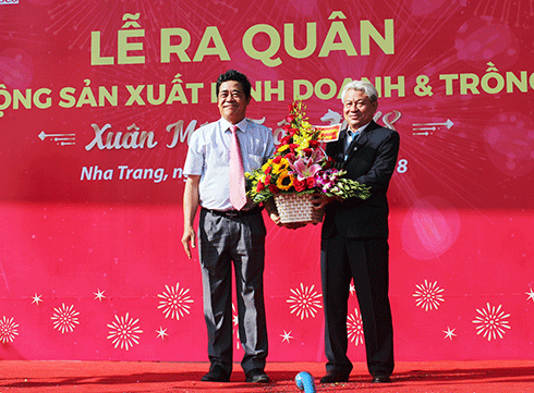 Bí thư Tỉnh ủy phát động sản xuất kinh doanh tại các đơn vị của Khatoco