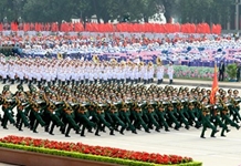 Trùng trùng đội ngũ…