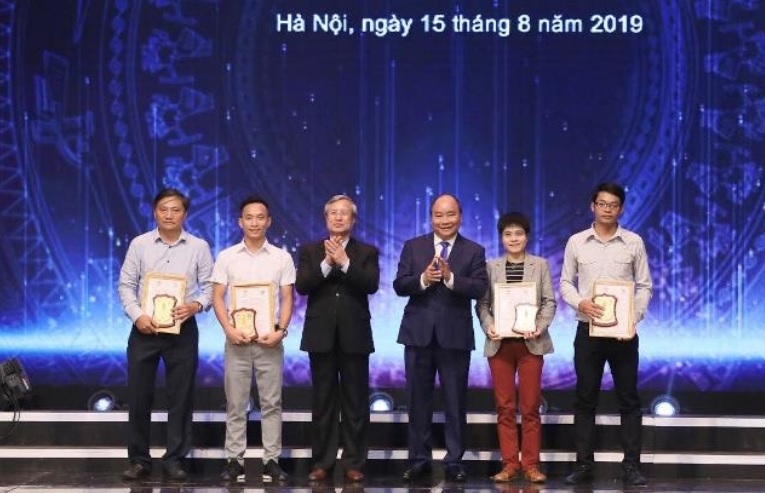 Trao giải Báo chí với công tác đấu tranh phòng, chống tham nhũng, lãng phí