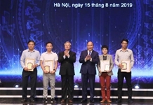 Trao giải Báo chí với công tác đấu tranh phòng, chống tham nhũng, lãng phí