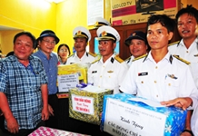 Lãnh đạo tỉnh Khánh Hòa: Thăm, làm việc tại đảo Núi Le, Tốc Tan, Phan Vinh