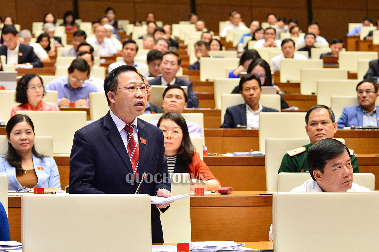 HOÀN THIỆN THỂ CHẾ KHẮC PHỤC HẠN CHẾ TRONG CỔ PHẦN HÓA DOANH NGHIỆP NHÀ NƯỚC
