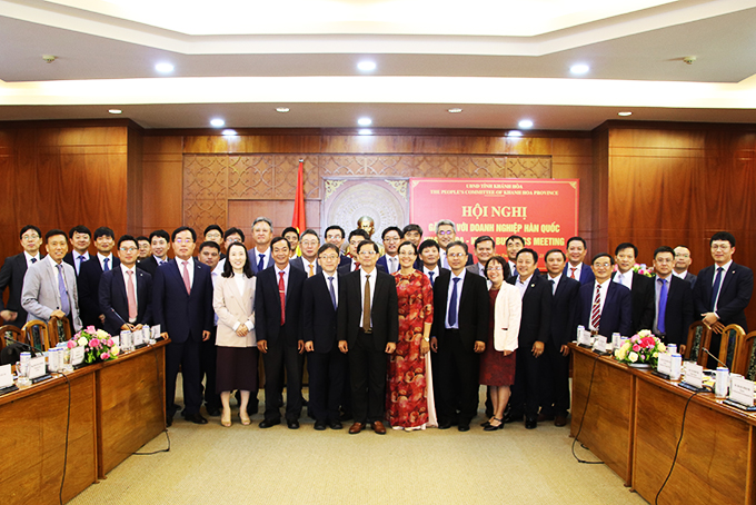 Các tập đoàn Hàn Quốc tìm hiểu cơ hội đầu tư vào Khánh Hòa
