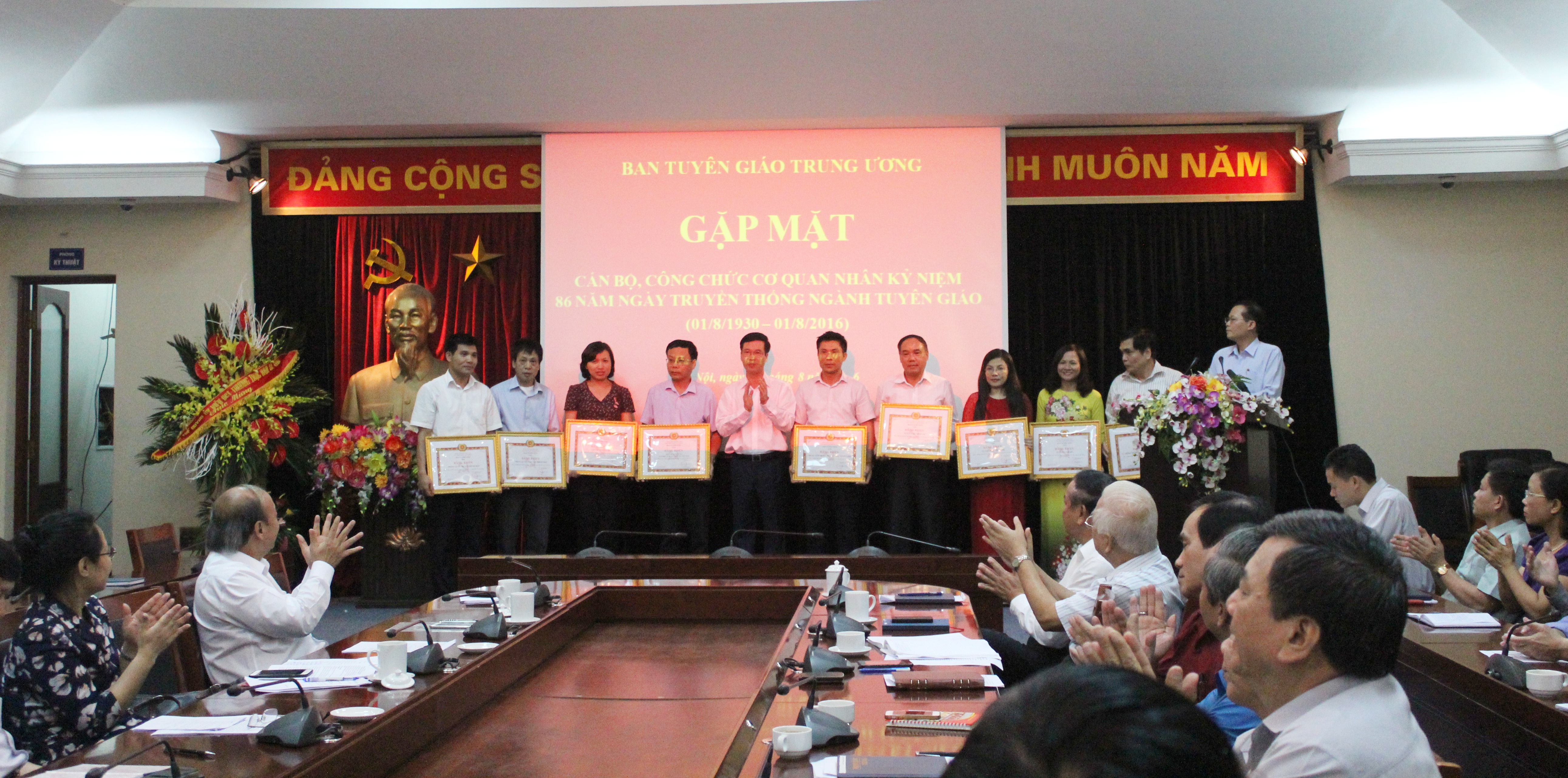 Đổi mới mạnh mẽ nội dung, phương thức công tác tuyên giáo đáp ứng yêu cầu của thực tiễn cuộc sống