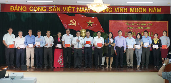 CÁN BỘ TUYÊN GIÁO PHẢI NHANH, NHẠY,  SẮC BÉN VÀ BẢN LĨNH
