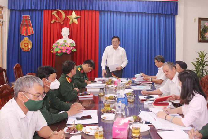 Thẩm định bản thảo cuốn sách "Lịch sử lực lượng vũ trang tỉnh Khánh Hòa, giai đoạn 1975 - 2015"