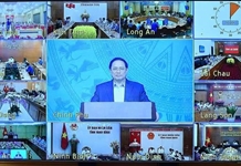 Đẩy mạnh tiêm vaccine ngừa Covid-19, không được để thiếu thuốc, trang thiết bị y tế