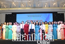 Lãnh đạo tỉnh gặp mặt, chúc mừng các nữ cán bộ chủ chốt