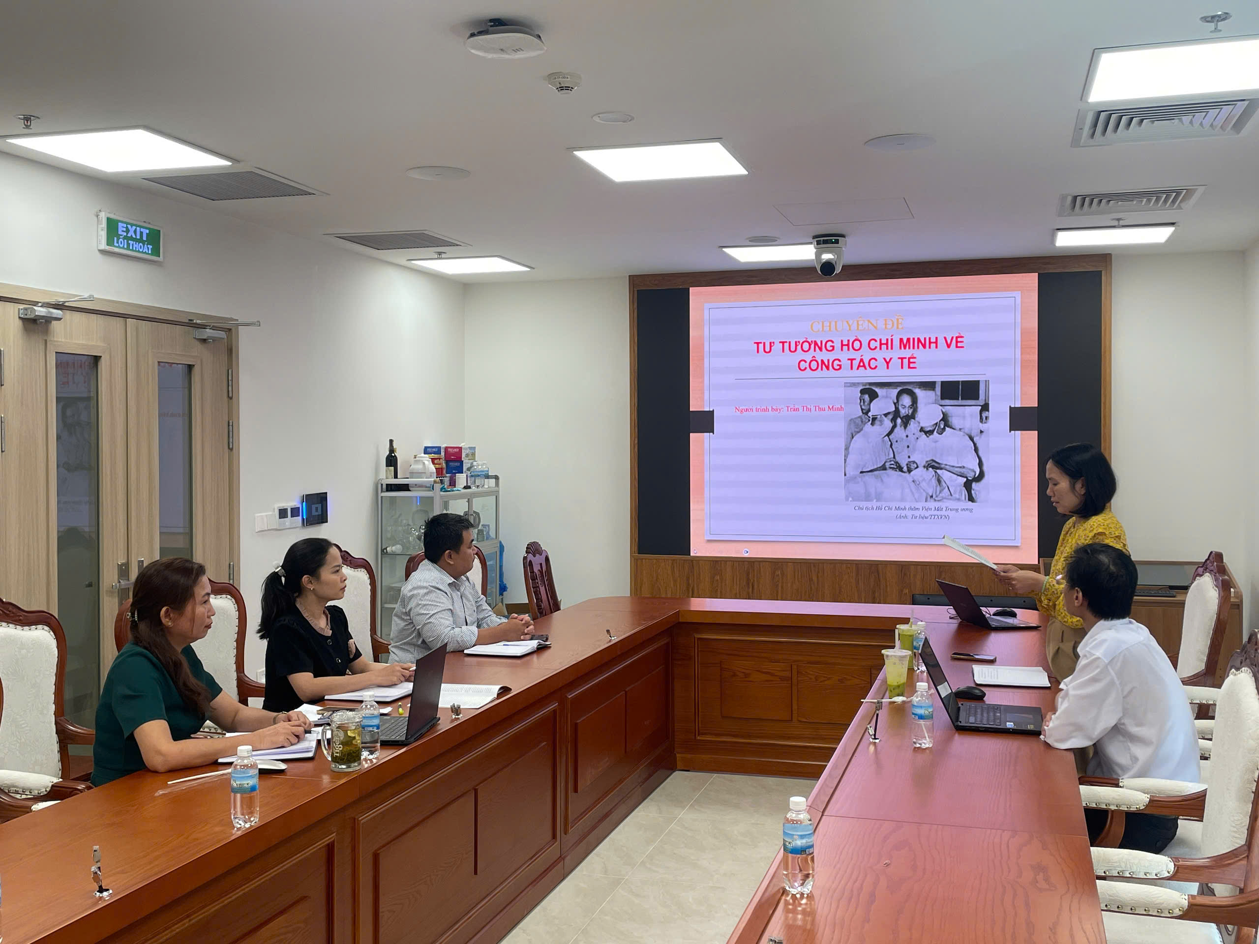 Chi bộ Phòng Khoa giáo, Văn hóa - Văn nghệ tổ chức sinh hoạt chuyên đề Quý I/2026