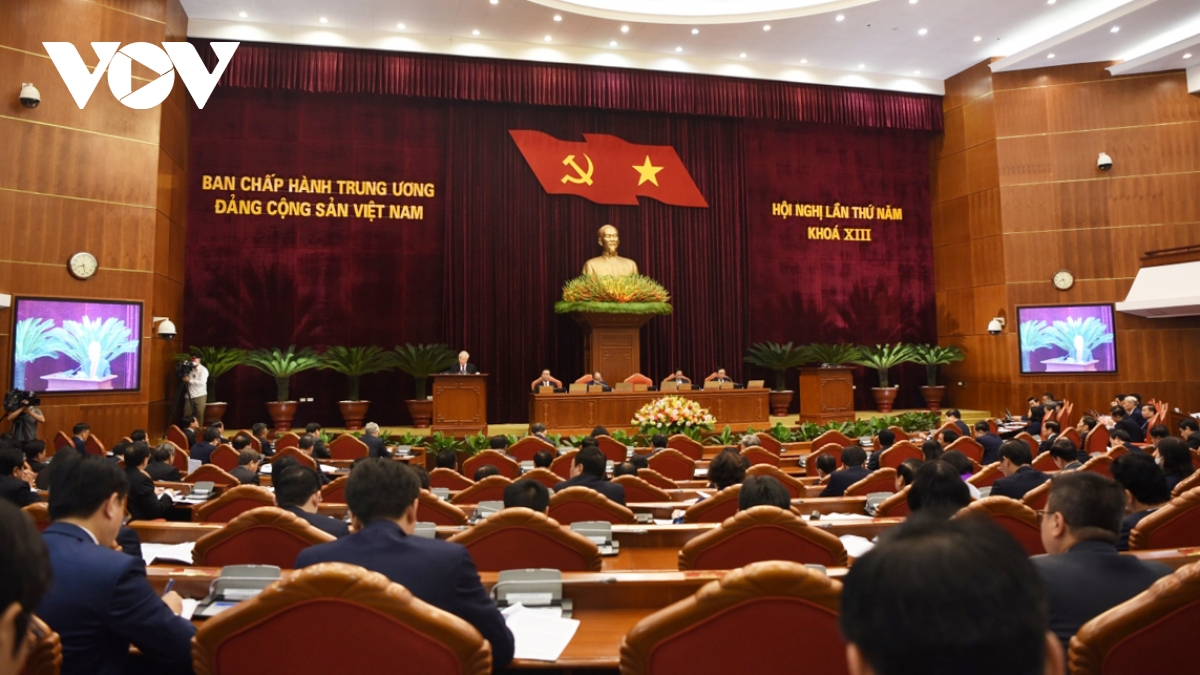 Hội nghị Trung ương 5: Nông dân trung tâm - Nông nghiệp trụ đỡ