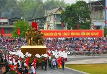 Diễu binh, diễu hành kỷ niệm trọng thể 70 năm Chiến thắng lịch sử Điện Biên Phủ