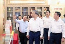 Kết quả công tác xây dựng Đảng về chính trị 40 năm thực hiện công cuộc đổi mới