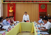 Chủ tịch UBND tỉnh Nguyễn Tấn Tuân làm việc với huyện Cam Lâm về triển khai Nghị quyết số 09 của Bộ Chính trị