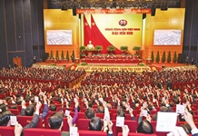 Thực hiện nghiêm nguyên tắc tập trung dân chủ để bảo đảm công tác cán bộ đạt chất lượng tốt