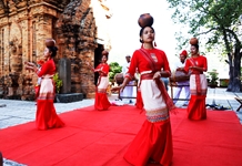 Lan tỏa giá trị văn hóa đến bạn bè quốc tế