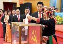 Tạo nền tảng vững chắc để phát triển đất nước