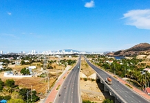 Kỳ 2: "Nốt trầm" trên đường phát triển