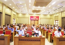Chủ tịch HĐND tỉnh Nguyễn Khắc Toàn và Chủ tịch UBND tỉnh Nguyễn Tấn Tuân cùng có số phiếu tín nhiệm cao cao nhất