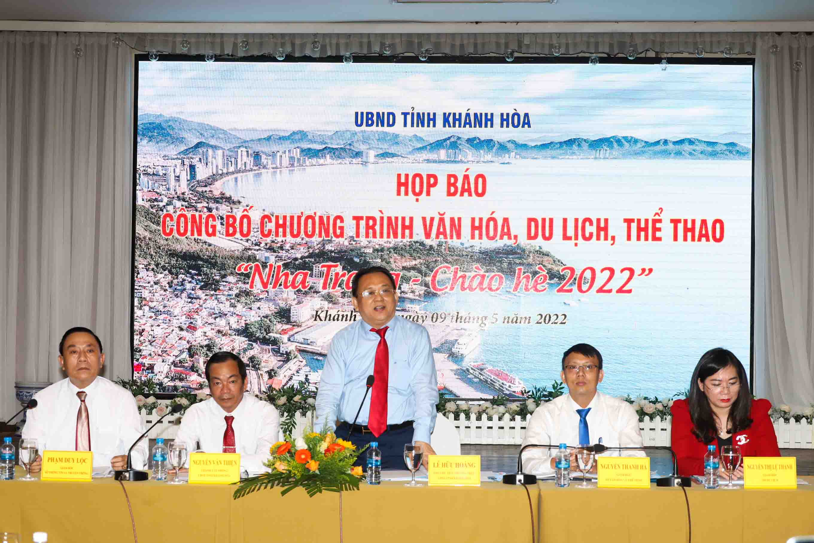 Công bố chương trình Nha Trang - Chào hè 2022