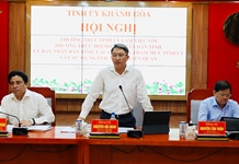 Thường trực Tỉnh ủy làm việc với Thường trực HĐND tỉnh, UBND tỉnh và các cơ quan tham mưu