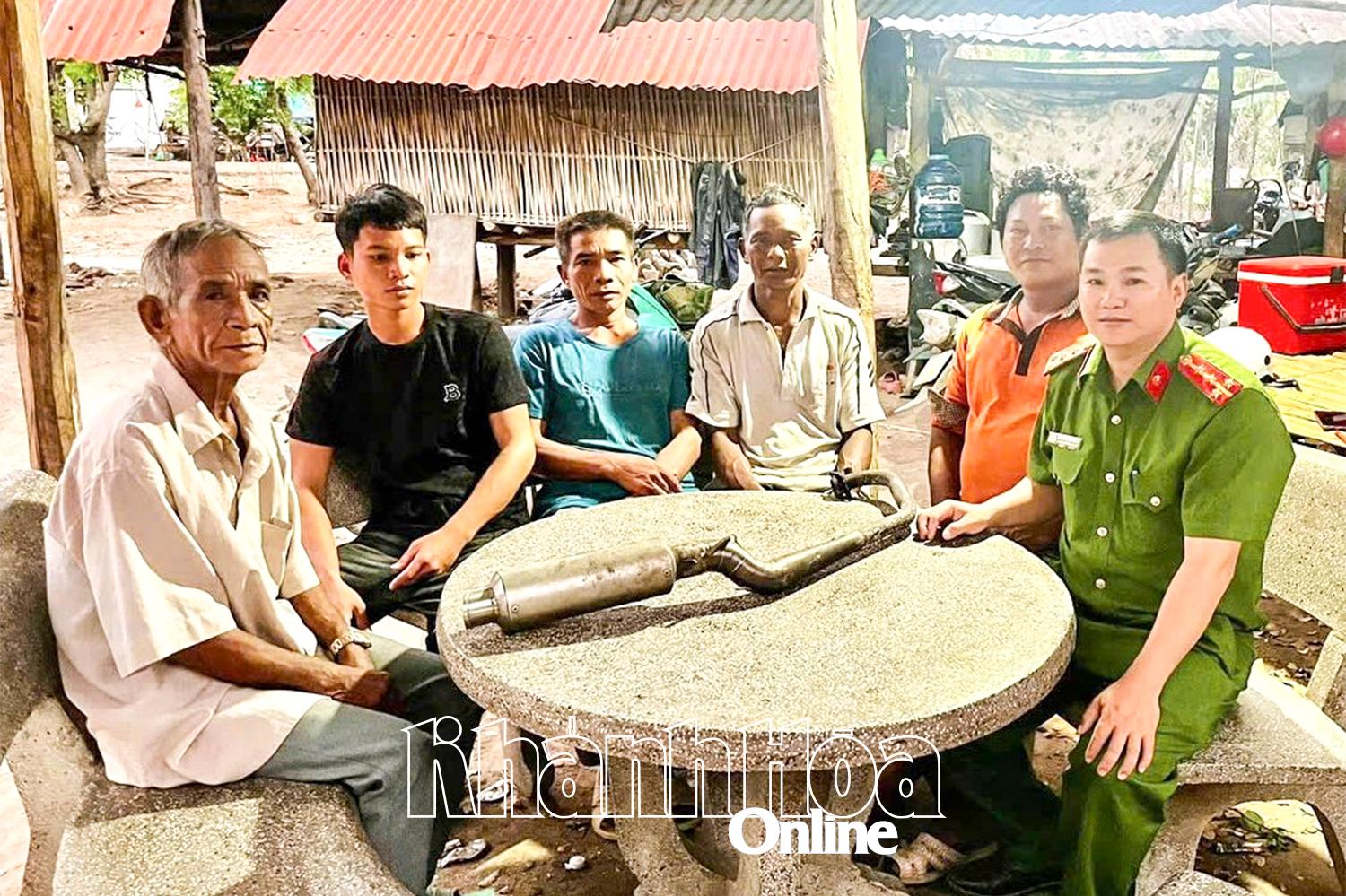 Mô hình “Mỗi hộ gia đình có thành viên tham gia phòng, chống tội phạm”: Nâng cao ý thức chấp hành pháp luật cho người dân