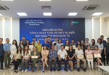 Đổi mới công tác đào tạo, bồi dưỡng hội nhập quốc tế cho cán bộ, công chức trong kỷ nguyên mới