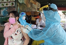 Phát động chiến dịch truyền thông "Tiêm vaccine - Vững niềm tin"