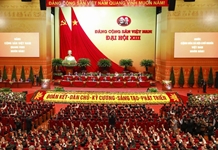 Phản bác các quan điểm sai trái, thù địch về công tác xây dựng, chỉnh đốn Đảng