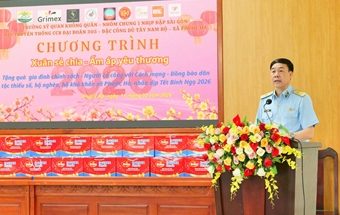 Xuân sẻ chia - Ấm áp yêu thương